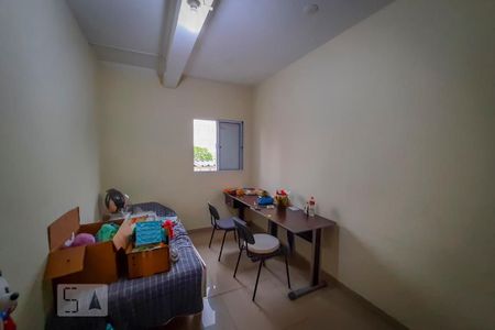 Casa à venda com 137m², 3 quartos e 6 vagasQuarto 2