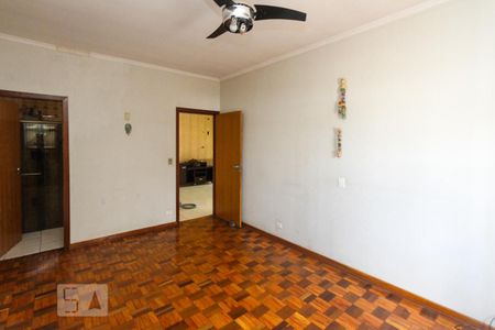Suite de casa à venda com 3 quartos, 250m² em Jardim Vila Formosa, São Paulo
