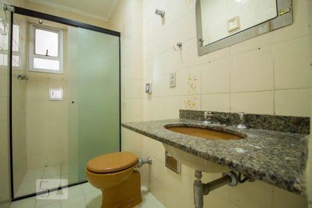 Apartamento à venda com 108m², 4 quartos e 3 vagasBanheiro 
