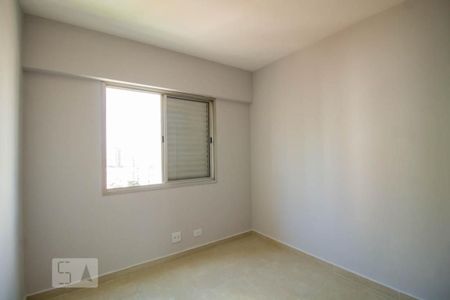 Apartamento à venda com 108m², 4 quartos e 3 vagasQuarto 2