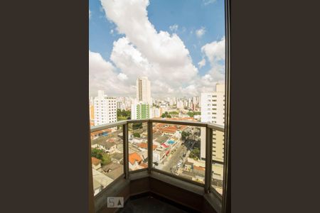 Apartamento à venda com 108m², 4 quartos e 3 vagasVaranda 