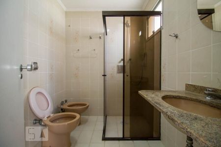 Apartamento à venda com 108m², 4 quartos e 3 vagasBanheiro da Suíte 1