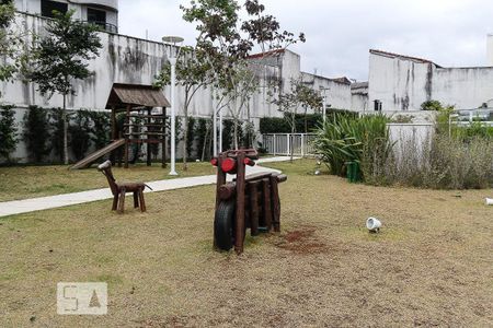Apartamento à venda com 119m², 3 quartos e 2 vagas Apartamento à venda com 119m², 3 quartos e 2 vagasÁrea Comum - Playground
