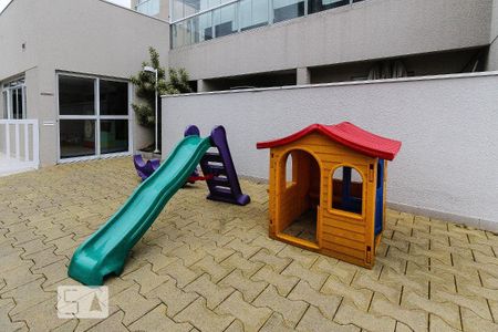 Apartamento à venda com 119m², 3 quartos e 2 vagas Apartamento à venda com 119m², 3 quartos e 2 vagasÁrea Comum - Playground