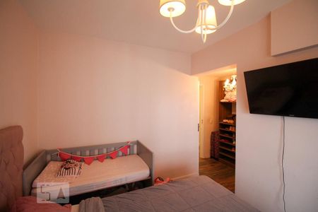 Apartamento à venda com 119m², 3 quartos e 2 vagas Apartamento à venda com 119m², 3 quartos e 2 vagasQuarto 3 - Suíte