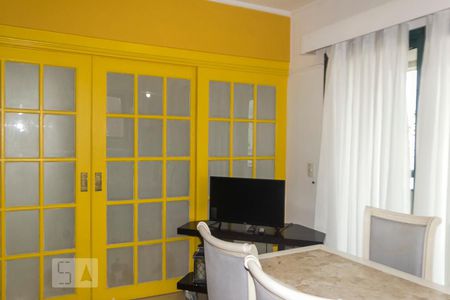 Sala de apartamento para alugar com 2 quartos, 70m² em Itaim Bibi, São Paulo
