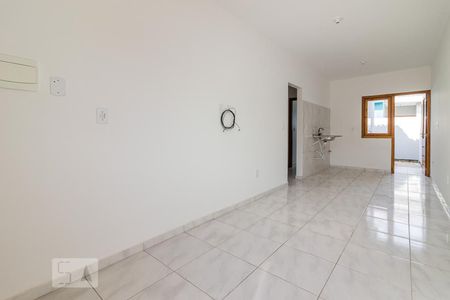 Sala de casa de condomínio para alugar com 2 quartos, 49m² em Ponta Grossa, Porto Alegre