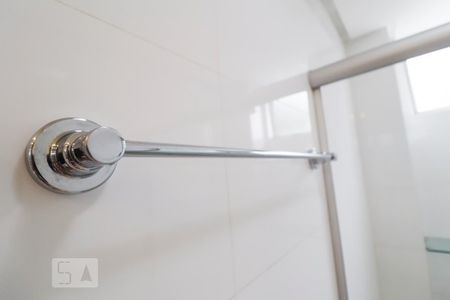 Apartamento para alugar com 68m², 2 quartos e 1 vagaDetalhe banheiro