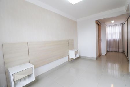 Apartamento para alugar com 68m², 2 quartos e 1 vagaSuíte
