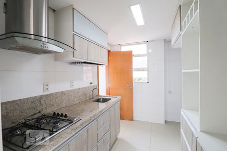 Apartamento para alugar com 68m², 2 quartos e 1 vagaCozinha