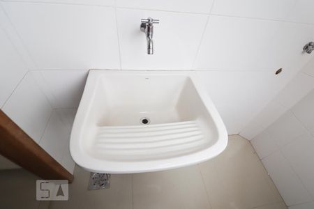 Apartamento para alugar com 68m², 2 quartos e 1 vagaÁrea de serviço