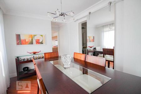 Apartamento à venda com 260m², 4 quartos e 4 vagasSala de Jantar