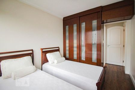 Apartamento à venda com 260m², 4 quartos e 4 vagasquarto 