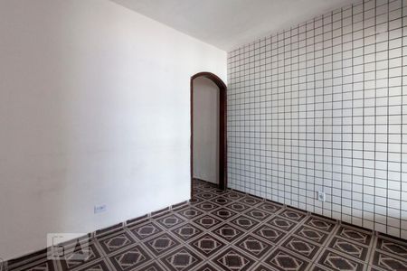 Sala de casa para alugar com 2 quartos, 80m² em Vila Giordano, São Paulo