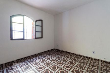 Quarto 1 de casa para alugar com 2 quartos, 80m² em Vila Giordano, São Paulo