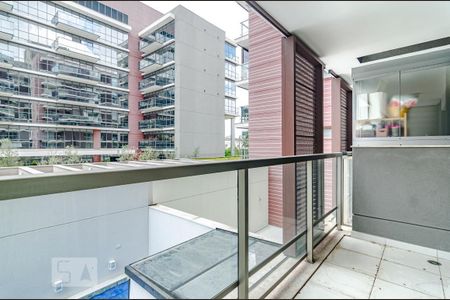 Studio para alugar com 31m², 1 quarto e 1 vaga Studio para alugar com 31m², 1 quarto e 1 vagaVaranda