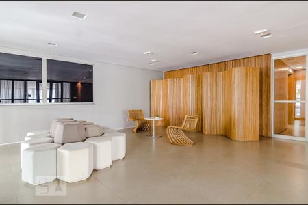 Studio para alugar com 31m², 1 quarto e 1 vaga Studio para alugar com 31m², 1 quarto e 1 vagaHall de entrada