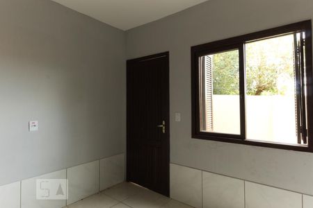 Sala de casa de condomínio para alugar com 2 quartos, 46m² em Santa Tereza, Porto Alegre