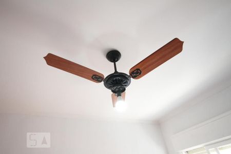 Apartamento à venda com 98m², 3 quartos e 1 vagaQuarto 2