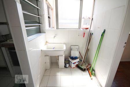 Apartamento à venda com 98m², 3 quartos e 1 vagaÁrea de Serviço