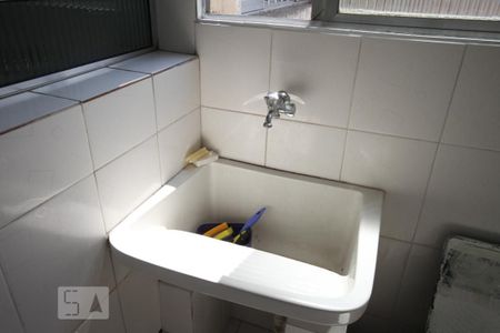 Apartamento à venda com 98m², 3 quartos e 1 vagaÁrea de Serviço