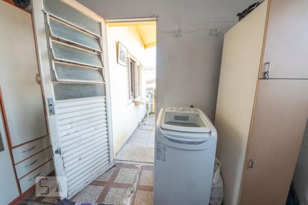 Casa à venda com 144m², 3 quartos e 2 vagasÁrea de Serviço