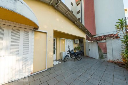 Casa à venda com 144m², 3 quartos e 2 vagasFachada