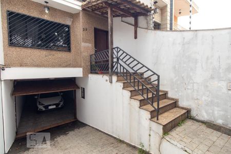 Casa à venda com 149m², 3 quartos e 4 vagasEntrada