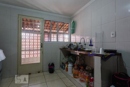 Casa para alugar com 413m², 4 quartos e 3 vagasCozinha