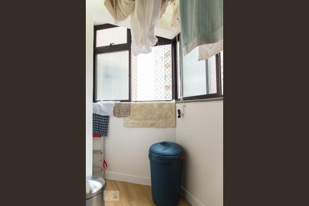 Apartamento à venda com 64m², 2 quartos e 1 vagaÁrea de serviço