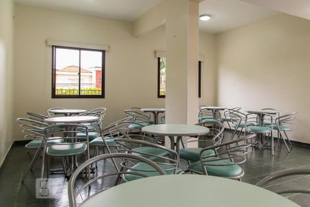 Apartamento à venda com 64m², 2 quartos e 1 vagaÁrea comum - Salão de festas