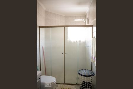 Casa para alugar com 400m², 3 quartos e 8 vagas Casa para alugar com 400m², 3 quartos e 8 vagasBanheiro Social