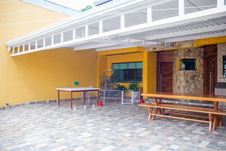 Casa para alugar com 400m², 3 quartos e 8 vagas Casa para alugar com 400m², 3 quartos e 8 vagasChurrasqueira