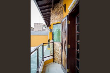 Casa para alugar com 400m², 3 quartos e 8 vagas Casa para alugar com 400m², 3 quartos e 8 vagasVaranda do Quarto 2