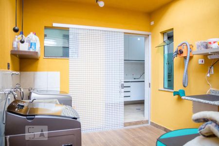 Casa para alugar com 400m², 3 quartos e 8 vagas Casa para alugar com 400m², 3 quartos e 8 vagasÁrea de Serviço