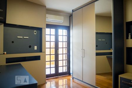 Casa para alugar com 400m², 3 quartos e 8 vagas Casa para alugar com 400m², 3 quartos e 8 vagasQuarto 3