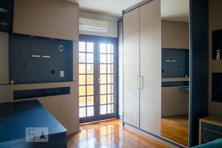 Casa para alugar com 400m², 3 quartos e 8 vagas Casa para alugar com 400m², 3 quartos e 8 vagasQuarto 3