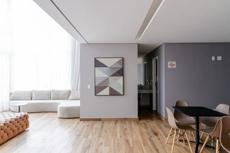 Studio para alugar com 38m², 1 quarto e 1 vaga Studio para alugar com 38m², 1 quarto e 1 vagaSalão de festas