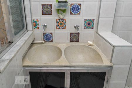 Casa para alugar com 140m², 3 quartos e sem vagaÁrea de Serviço