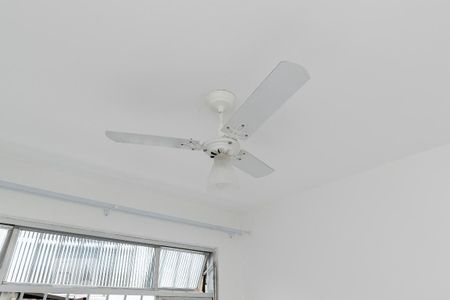 Casa para alugar com 140m², 3 quartos e sem vagaQuarto 2 - Ventilador