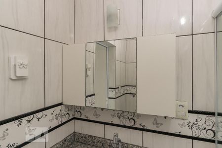 Casa para alugar com 140m², 3 quartos e sem vagaBanheiro 2 - Armário