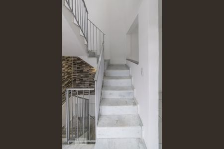 Casa para alugar com 140m², 3 quartos e sem vagaSala 2 - Acesso ao terraço