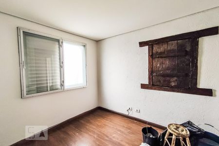 Quarto de apartamento à venda com 1 quarto, 48m² em Vila Suzana, São Paulo