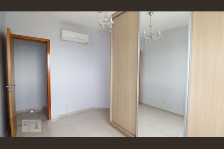 Apartamento para alugar com 81m², 3 quartos e 2 vagasQuarto 2