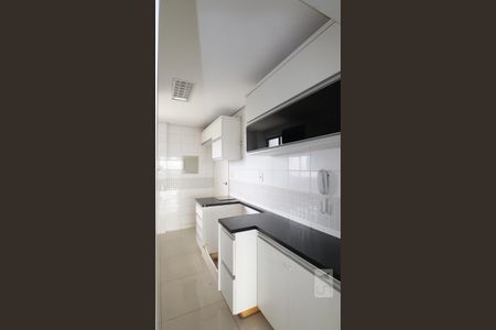 Apartamento para alugar com 81m², 3 quartos e 2 vagasCozinha