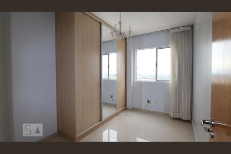 Apartamento para alugar com 81m², 3 quartos e 2 vagasQuarto 2