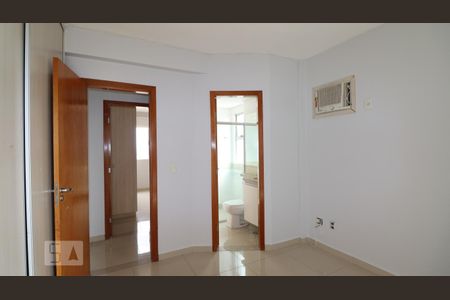 Apartamento para alugar com 81m², 3 quartos e 2 vagasSuíte