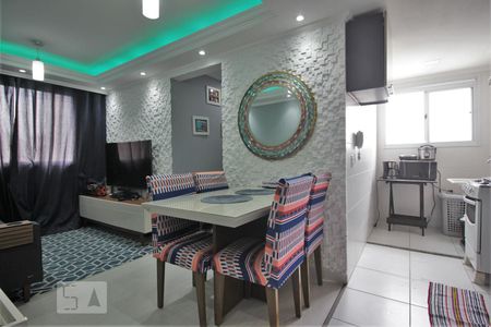 Sala e cozinha de apartamento para alugar com 2 quartos, 41m² em Vila Andrade, São Paulo