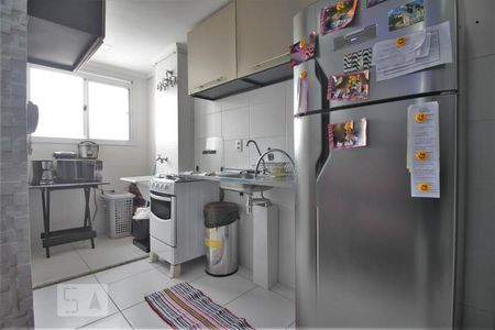 Apartamento à venda com 41m², 2 quartos e sem vagaCozinha e Área de Serviço