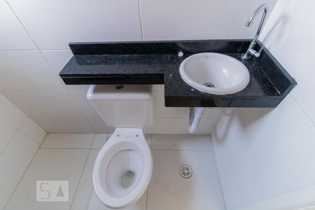 Apartamento à venda com 62m², 2 quartos e sem vagaDetalhe banheiro